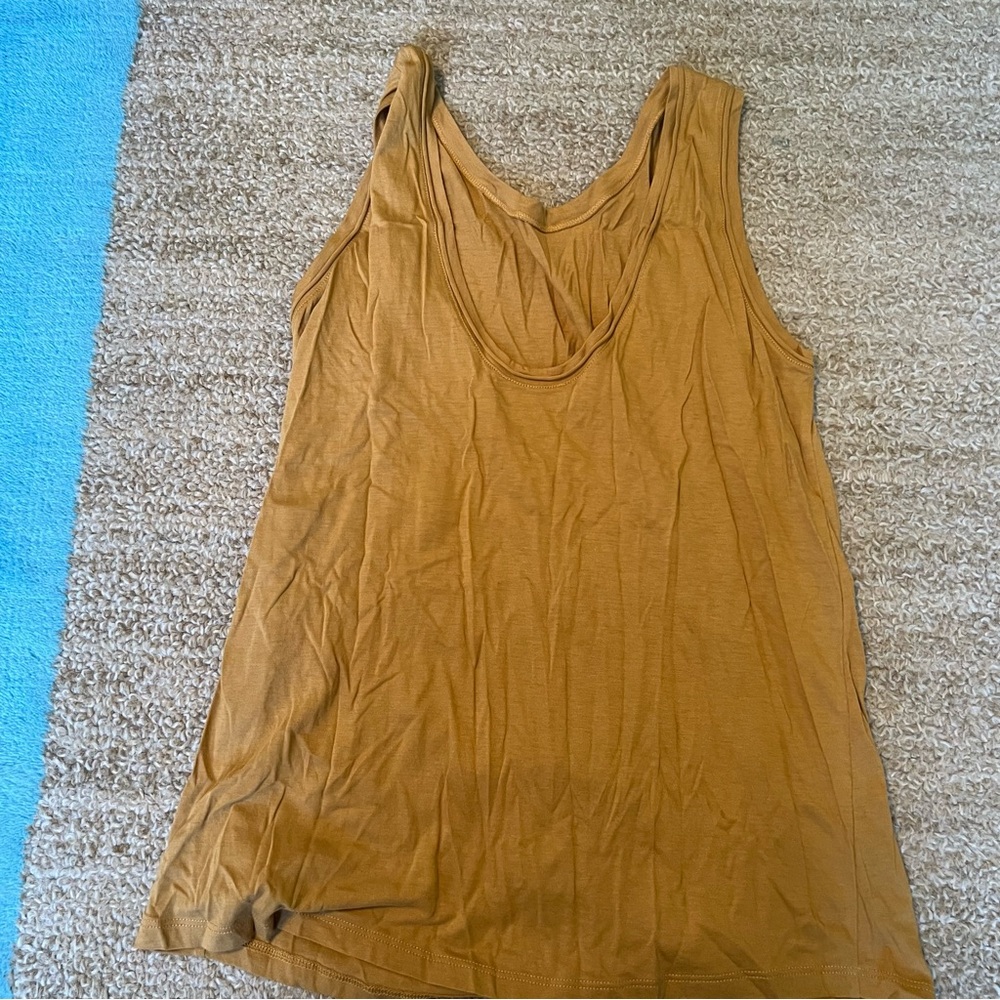 NWOT Theory Tank Top
